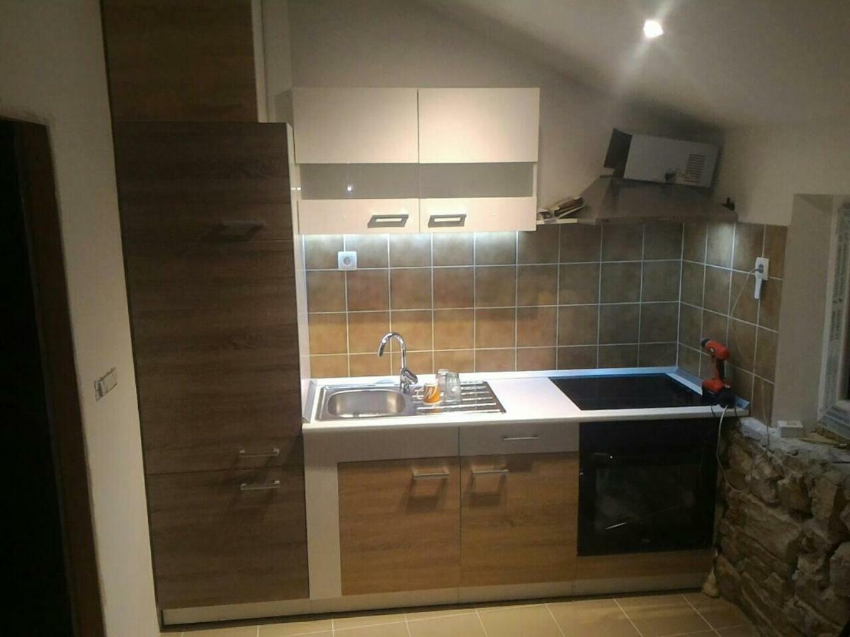 شقة Penthouse Prvić Luka المظهر الخارجي الصورة